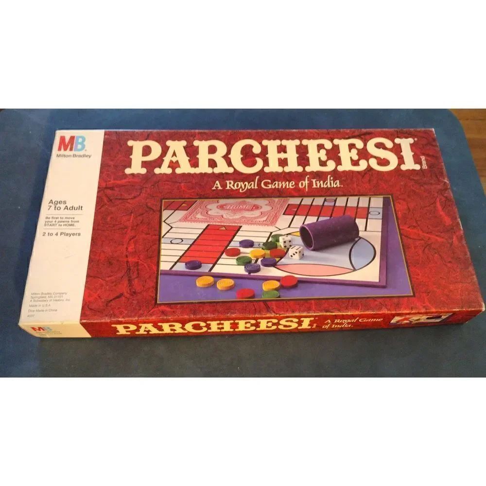 Parcheesi Milton Bradley Vintage 1989 Board Game Fun Family Game 2-4 Players Age